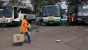 MUDIK LEBARAN 2014: Agen Bus Manado-Gorontalo Kewalahan